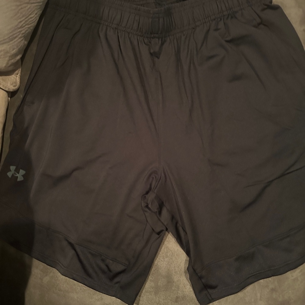 Men's under armor shorts